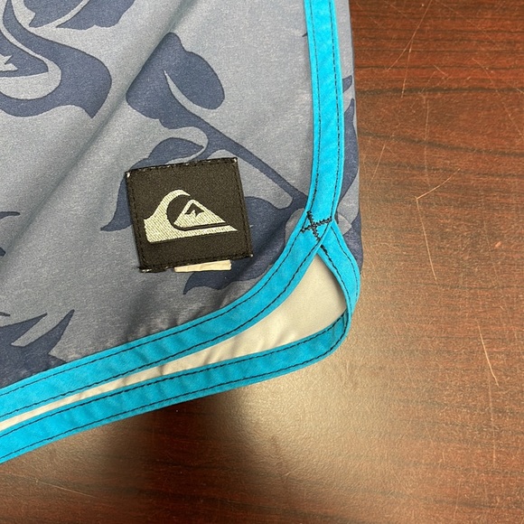 🔴NWOT Quik silver Short - Picture 2 of 7